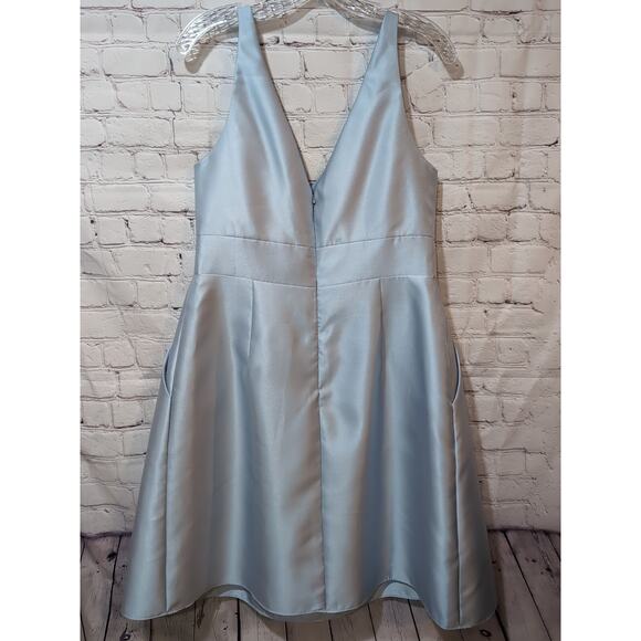 Alfred Sung Pleated Midi Light Ice Blue Fit Flare sleeveless Dress Pockets Sz 14 - Picture 7 of 12